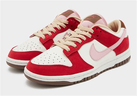 Bacon dunks release date - 6 days ago ... Typically, they release on Saturdays at 7 AM PST / 10 AM EST. However, Dunks do launch during the week. Is the Nike Dunk a basketball shoe?